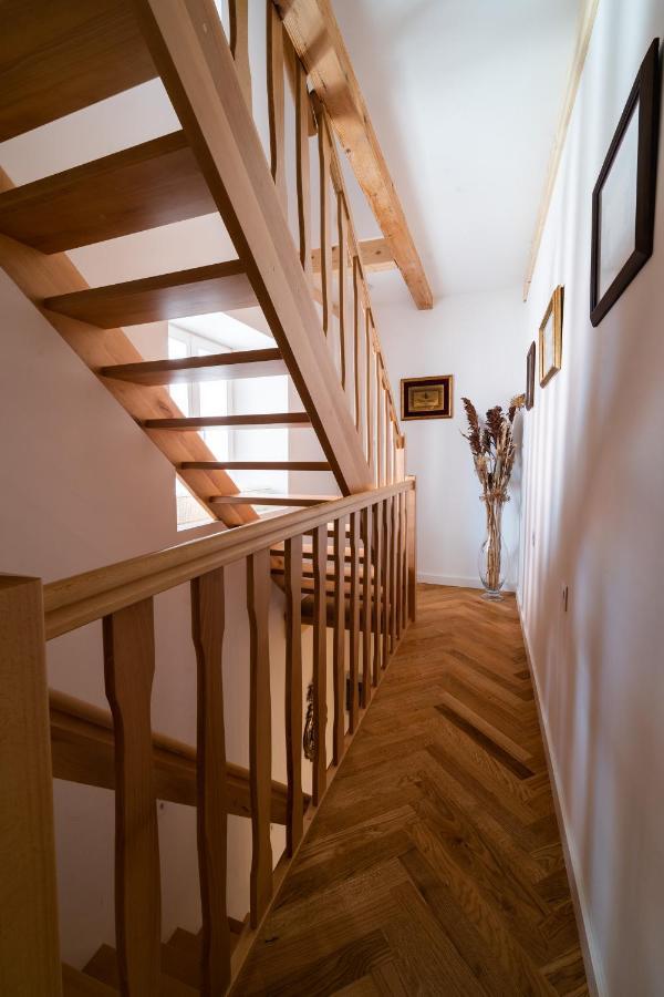 Guesthouse Riba 弗尔萨尔 外观 照片