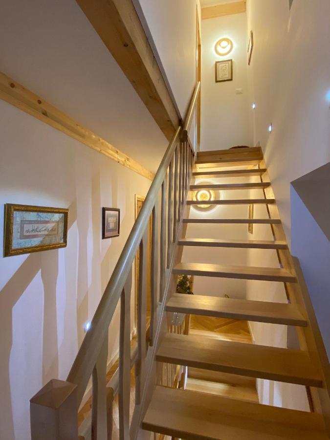 Guesthouse Riba 弗尔萨尔 外观 照片
