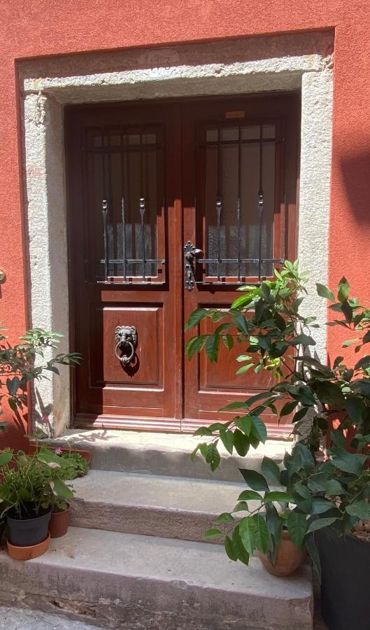 Guesthouse Riba 弗尔萨尔 外观 照片